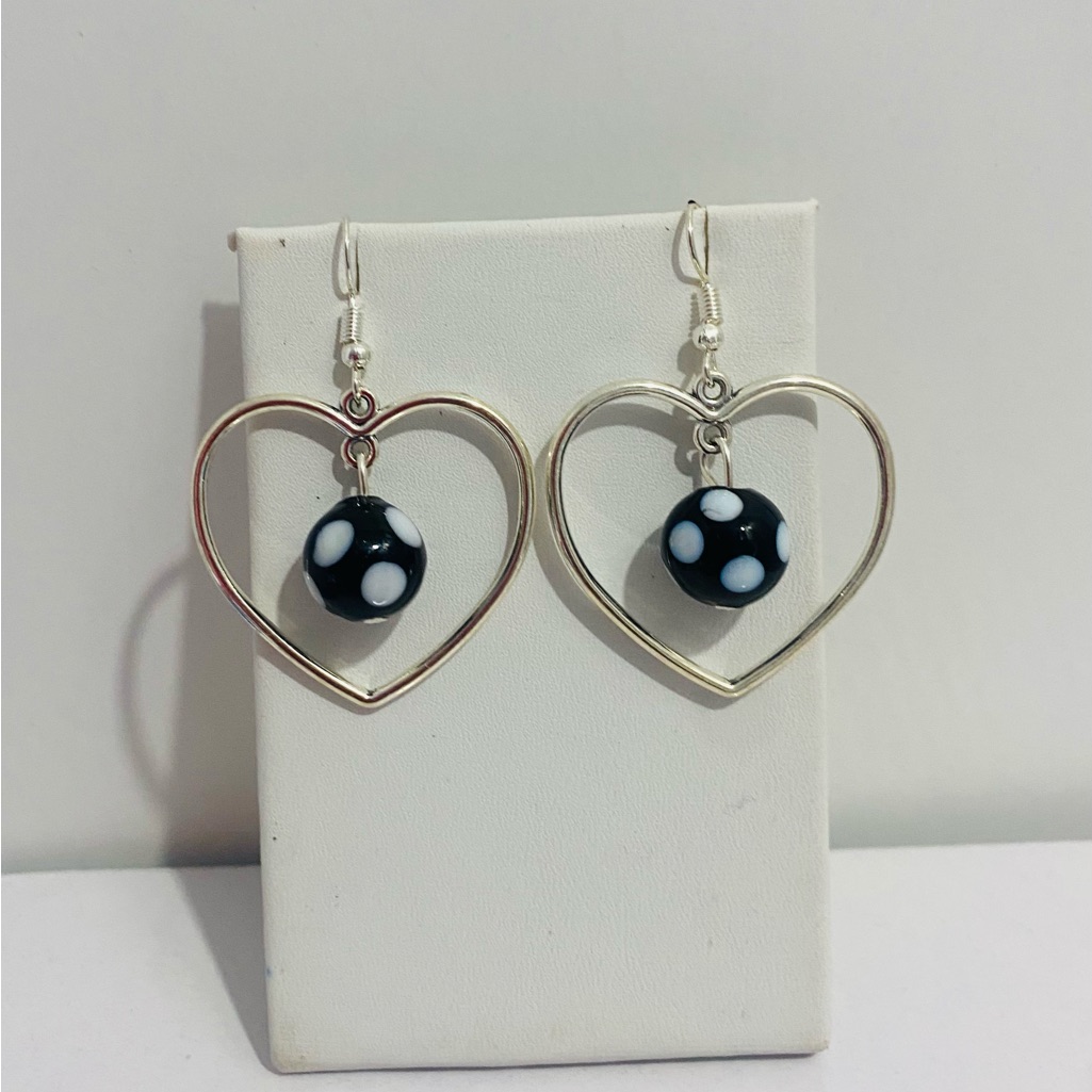 Heart Contadiodjo Earrings Made By Evileyebymaria